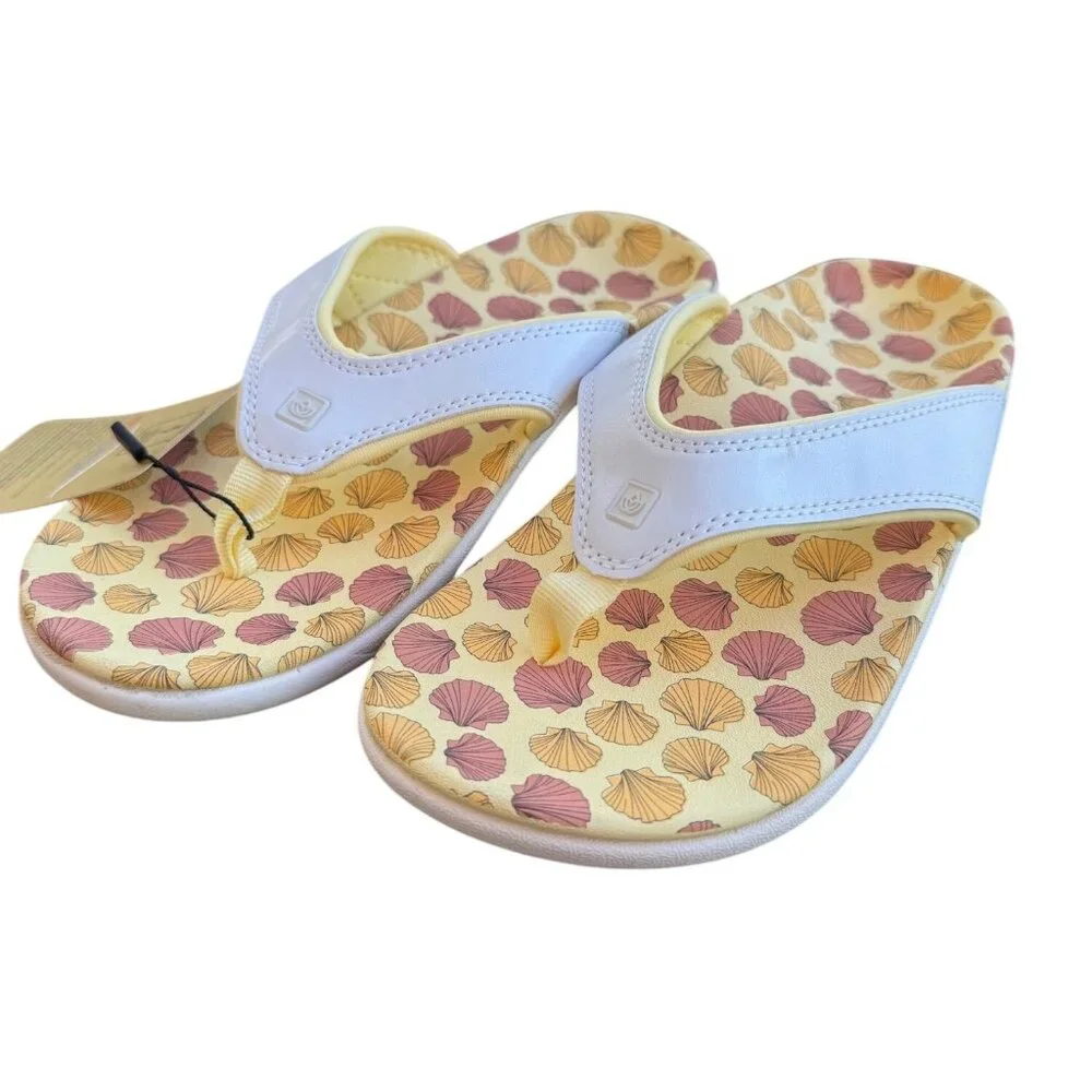 Spenco Yumi Ocean Size 8D Wide White Yellow Shell Sandal Orthotic Arch NWT